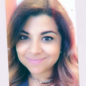 Meet your Posher, Jackeline